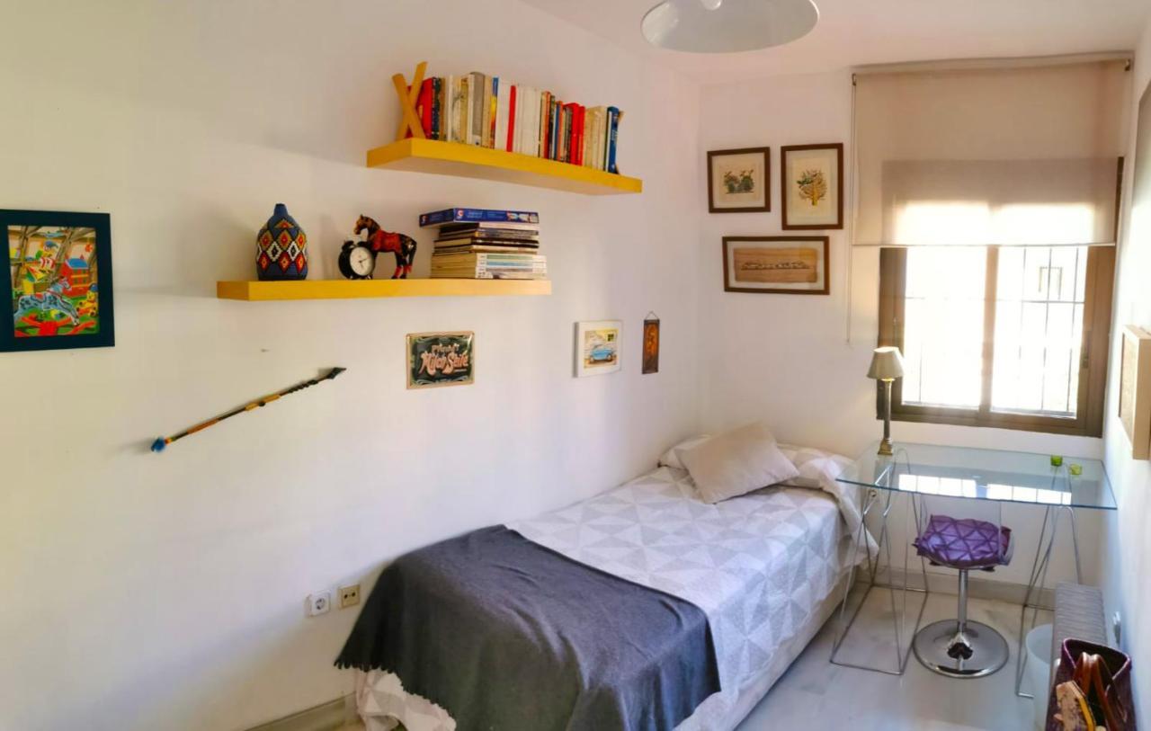 Habitacion Agradable Con Bano Individual Sevilla Exteriör bild